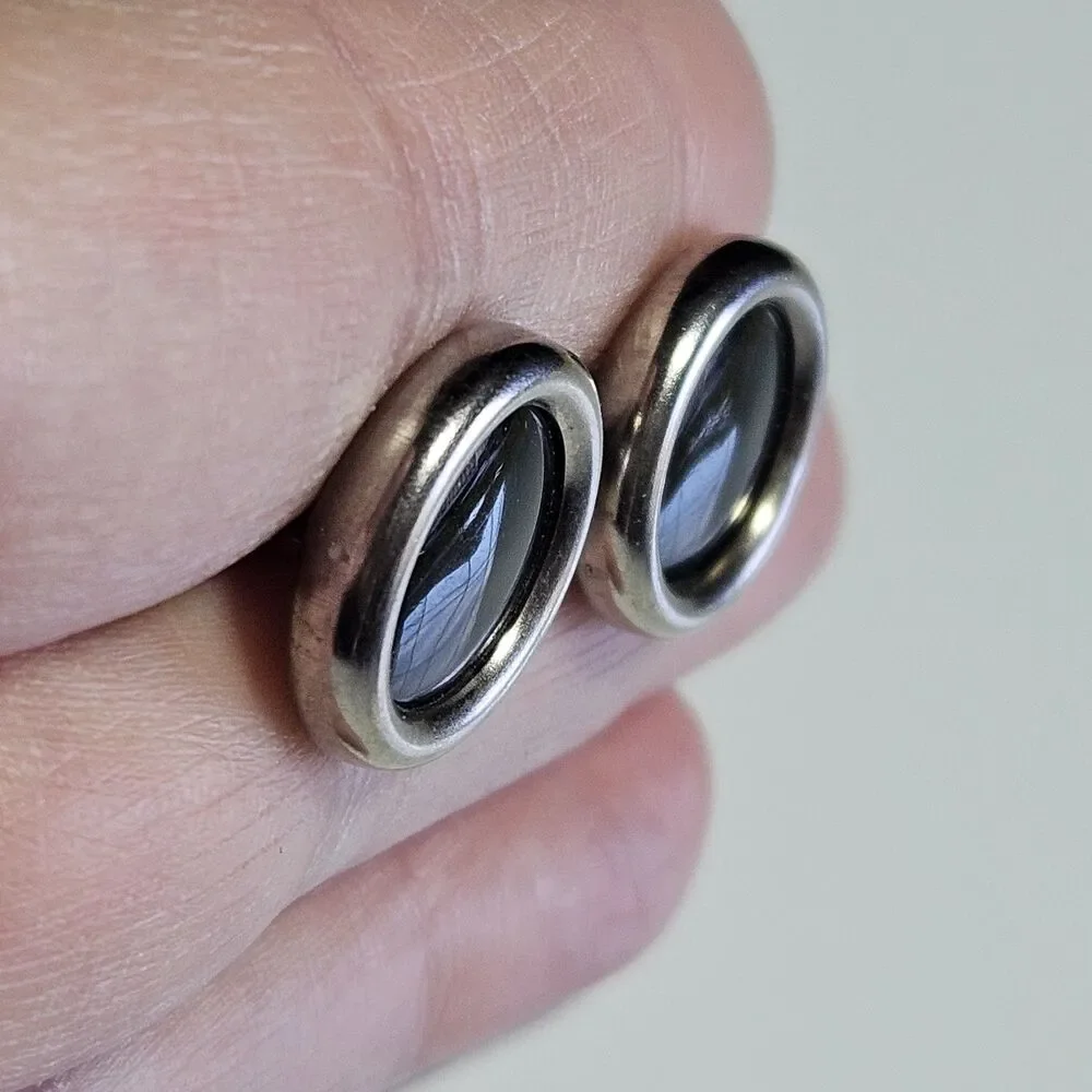Vintage Silver Tone Circular Cufflinks With Black